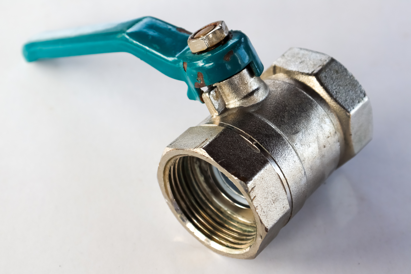 Back flow prevention device